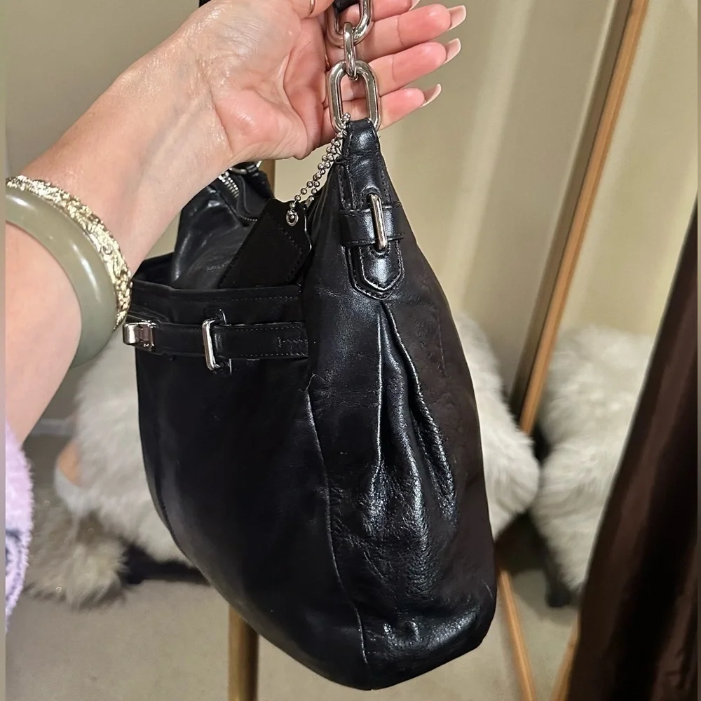 Coach Ashley Black Leather Hobo Bag Turnlock 17888 Large